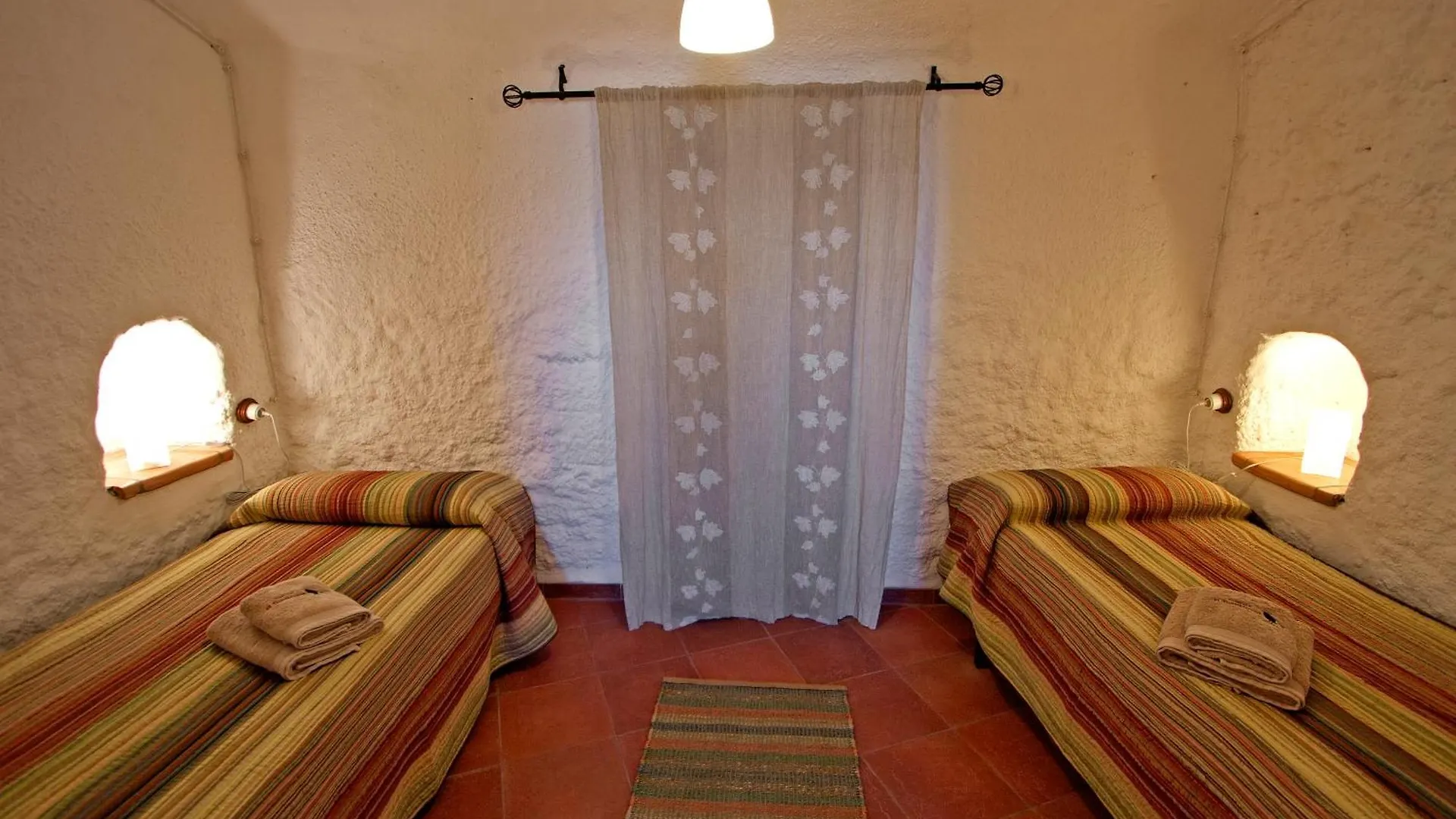 Gasthaus Cuevas El Torriblanco Gorafe